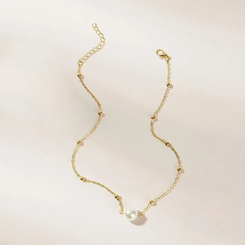 Faux Pearl Clavicle Necklace - Picture 2 of 2